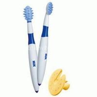 Массажер NUK тренажер с защ. кольцом (щетка учеб. + грызунок) (6-15 мес.) (арт. 10 256 205) (Mapa/Германия)