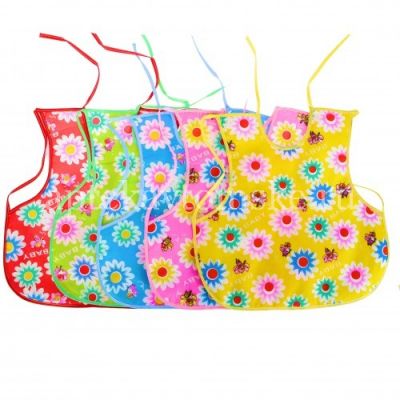 Слюнявчик БУСИНКА на лямках 29 х 29см (арт. 1062) (Guangzhou Holdings Sinok/Китай)